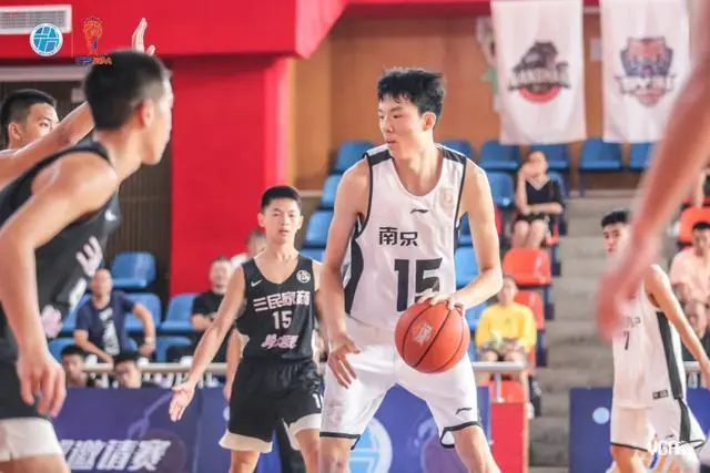 为什么篮球教练的经验很重要_1