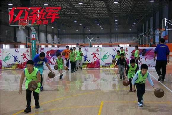 如何在篮球训练中有效应对压力?_1